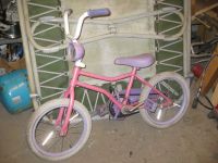 Kinderrad Fahrrad Mädchen rosa Huffy BMX ca. 1990er Oldschool Berlin - Lichtenberg Vorschau