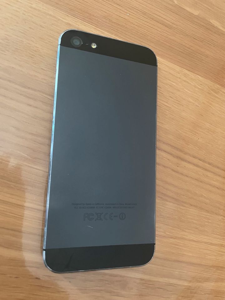 iPhone 5 schwarz 16GB Model A1429 Smartphone in Eichstätt