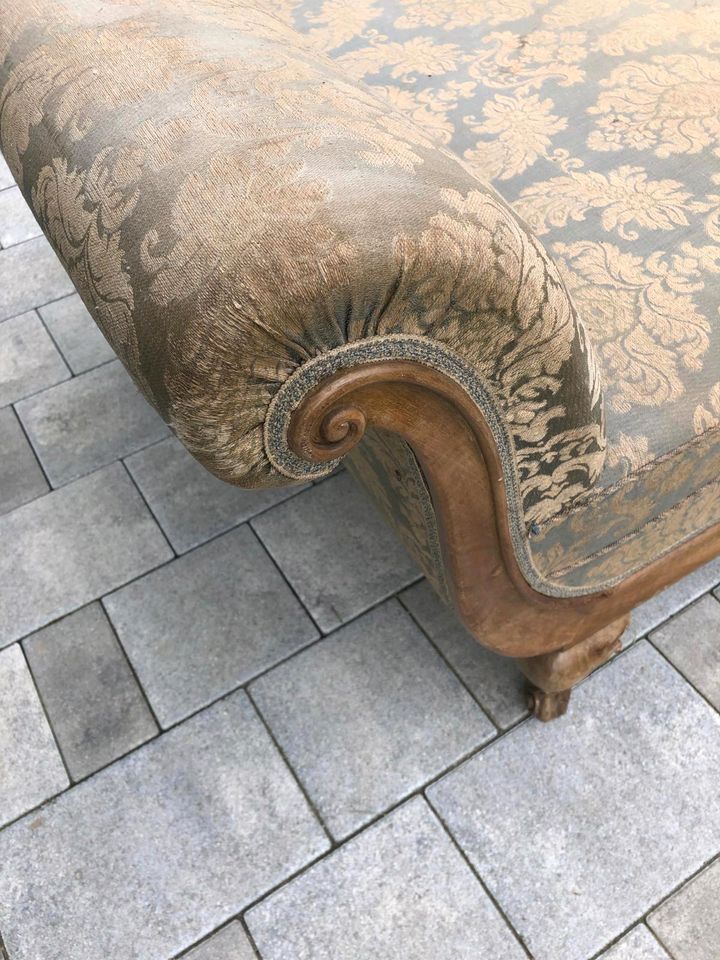 Couch, Sofa, Antik-Stil in Geiersthal