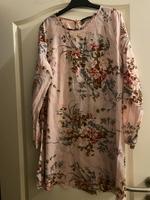 Süßes Sommerkleid Blumen gr.36 s SHEIN Hessen - Maintal Vorschau