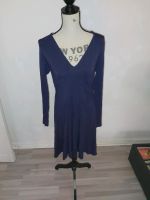 Blau-Lila Kleid Größe 40 Berlin - Lichtenberg Vorschau