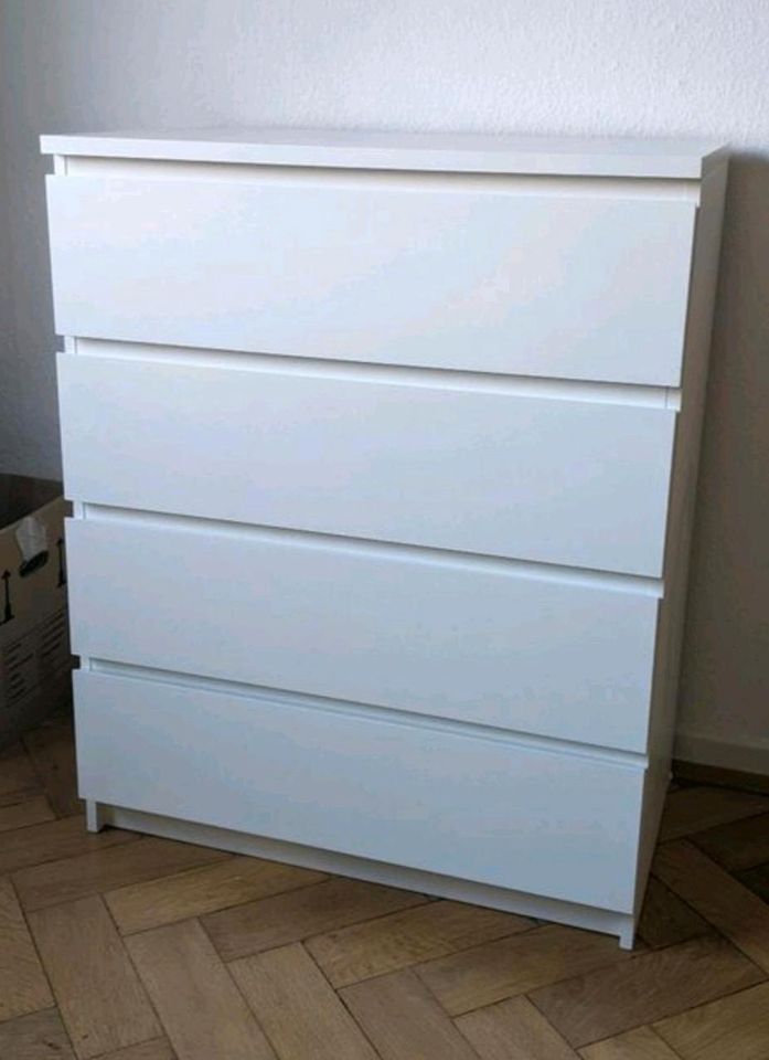 Kommode Ikea Malm 80×100 in Frankfurt am Main