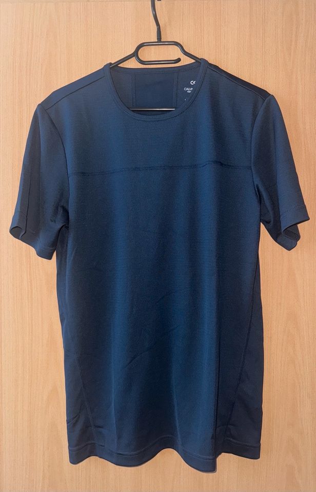 Calvin Klein T-Shirt S Blau in Lindau