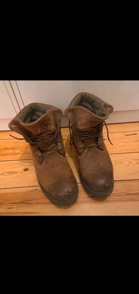 Timberland Stiefel Schuhe Leder braun Gr 42 in Mainz