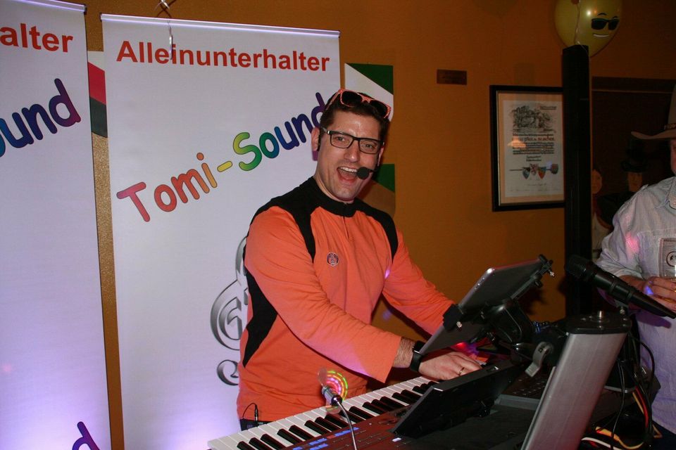 Alleinunterhalter,Musiker,Band f. Hochzeit, Geburtstag,Party,usw. in Eichendorf