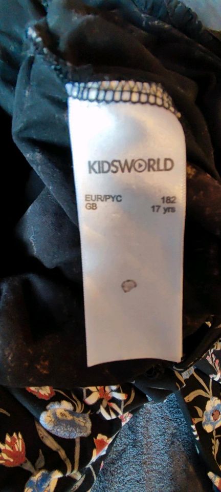 Kidsworld Mädchen Jumpsuit Jumper Gr 182 Top Zustand in Wolfsburg