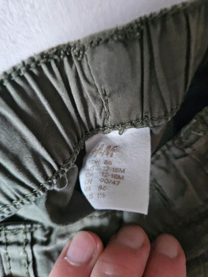 Sommerhose verstellbar H&M Größe 86 in Oberhausen