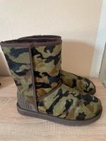 Tolle UGG-Boots „Special Edition“ in 42 - neuwertig! Berlin - Spandau Vorschau