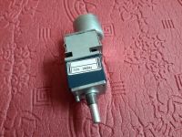 ALPS motorisierter Potentiometer 725G 10KBX2 unbenutzt inkl. Ver. Erlenbach am Main  - Erlenbach Vorschau