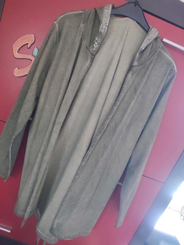 Jacke XXL 48/50 Khaki in Flieden