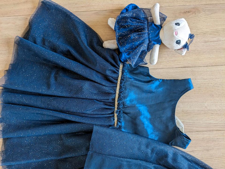 Kleid blau Glitzer tüll 92 122 in Kalbach