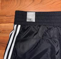 Frauen Shorts Hose von adidas Größe XL neu mit Etikett schwarz Stuttgart - Wangen Vorschau