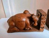 Zwei Buchstützen Wasserbüffel aus edel Holz Berlin - Grunewald Vorschau