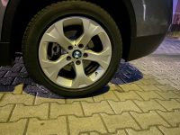 BMW X1 Alufelgen mit Winterreifen Pirelli Berlin - Pankow Vorschau