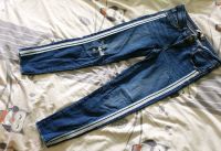 Zara Jeans Hose Jeanshose Cropped Stretch Gr.40 glitzer Streifen Thüringen - Jena Vorschau