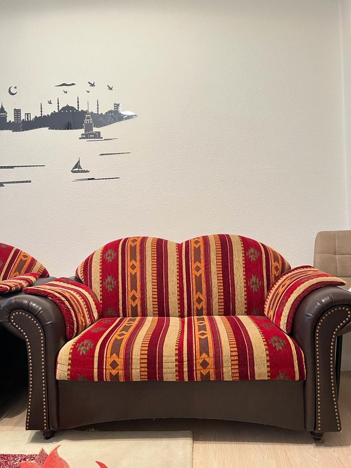 Sofa Couch Kolonialstil 3 Teilig gut erhalten in Berlin