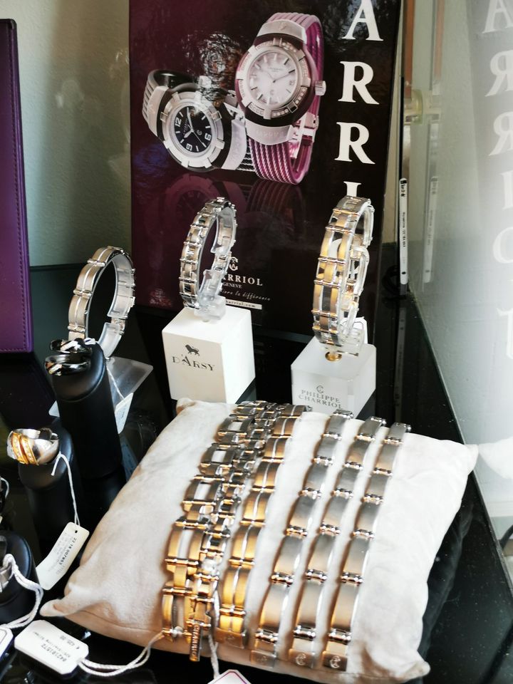 Chariol & D´Arsy Gold Silber mit Edelsteine Ringe Armbänder etc. in Hückelhoven