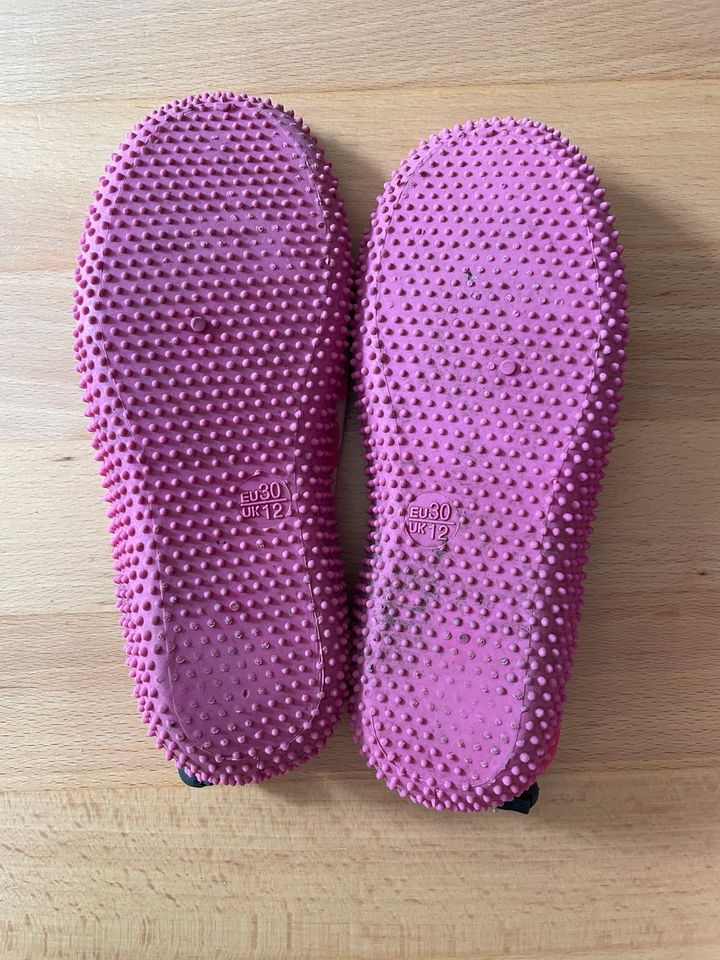 Badeschuhe Schwimmschuhe Gr. 30 in Erding