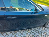 BMW E81 Tür rechts Carbonschwarz Beifahrertür Sachsen - Radebeul Vorschau