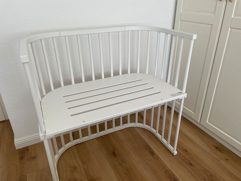 Babybay Boxspring Beistellbett Babybett weiß wie neu in Kriftel