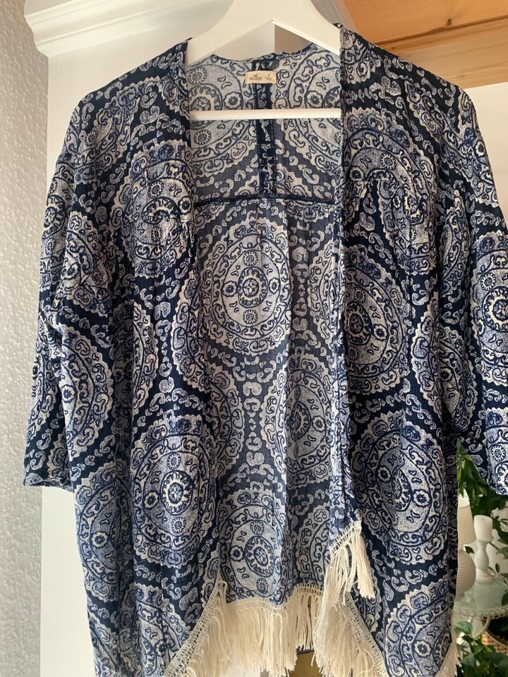 Hollister Damen Cardigan Größe M in Vögelsen