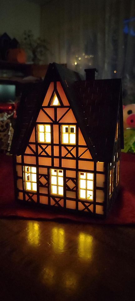 Fachwerkhaus Deko Holz Handmade Haus Teelicht in Halblech