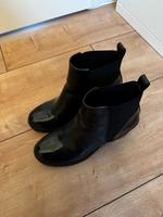 Lack Stiefeletten mit Absatz Saarland - Heusweiler Vorschau