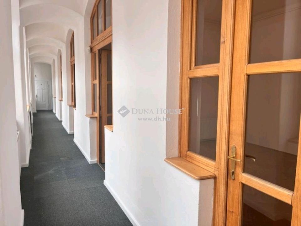 5 Zimmer Wohnung / Büroräume 121qm in Pécs/UNGARN in Crailsheim