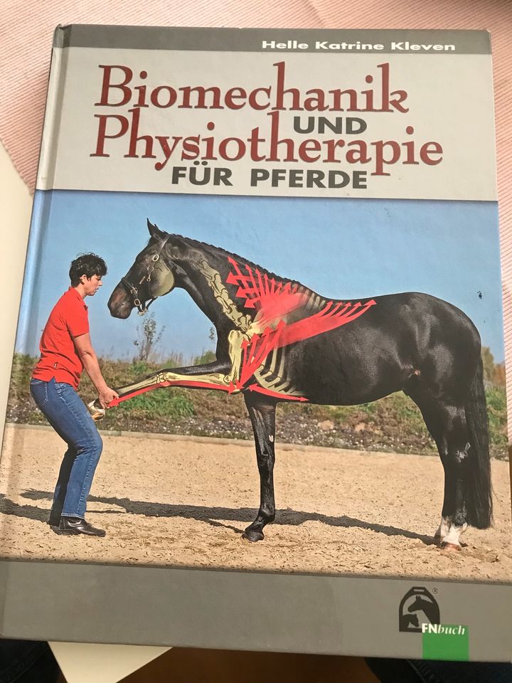 Biomechanik und Physiotherapie für Pferde ISBN 978-3-88542-734-6 in Berlin