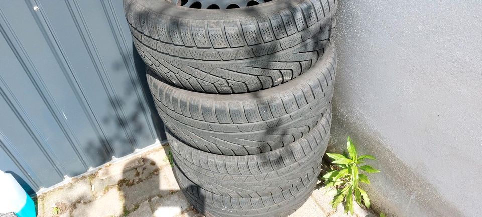 Reifen pirelli 215/55/ R16 in Raunheim