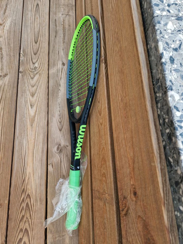 Wilson blade 98 V70 Tennisschläger L 2 in Darmstadt