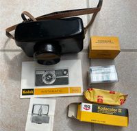 Foto Kodak instamatic 500 mit Film und Kodablitz mit Leder Etui Baden-Württemberg - Filderstadt Vorschau