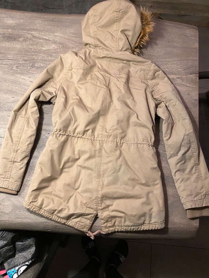 TALLY WEIJL Winter Jacke Gr 38/M in Hamburg