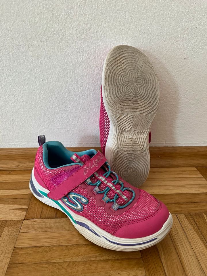 Skechers Blinkies Mädchen Größe 34 in Baldham