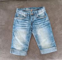 Staccato Kurze Hose Jeans Bermuda Gr. 146 Rheinland-Pfalz - Remagen Vorschau