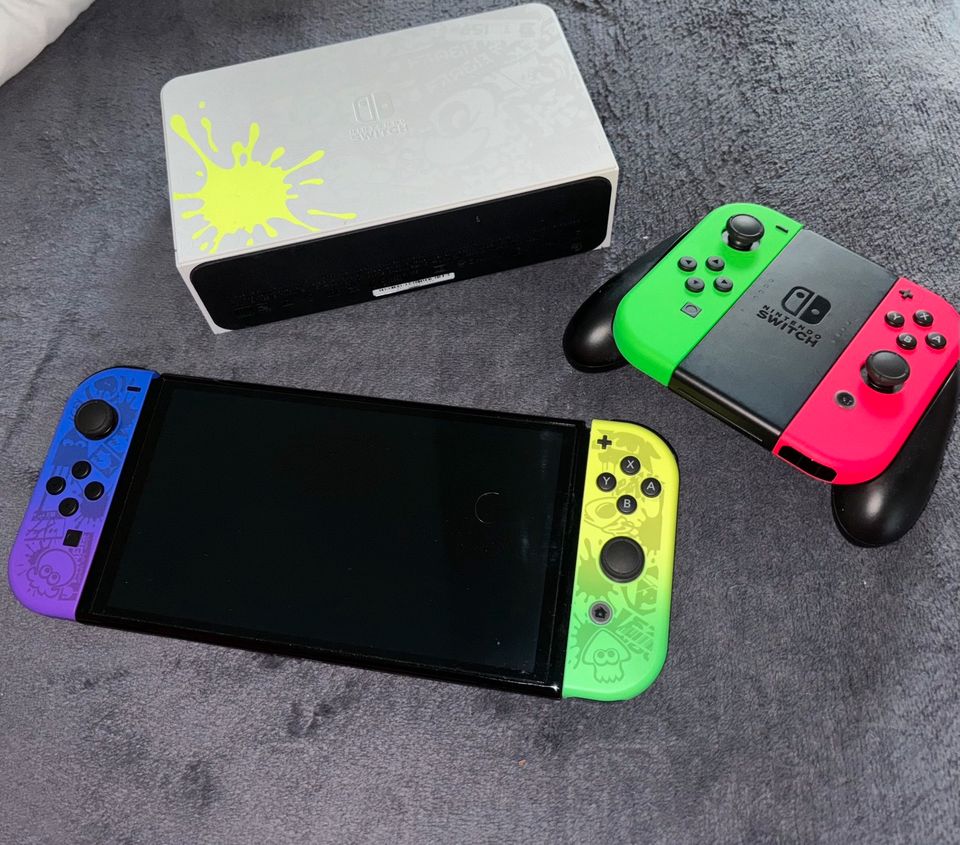 Nintendo Switch OLED , Splatoon Edition in Ribbesbüttel