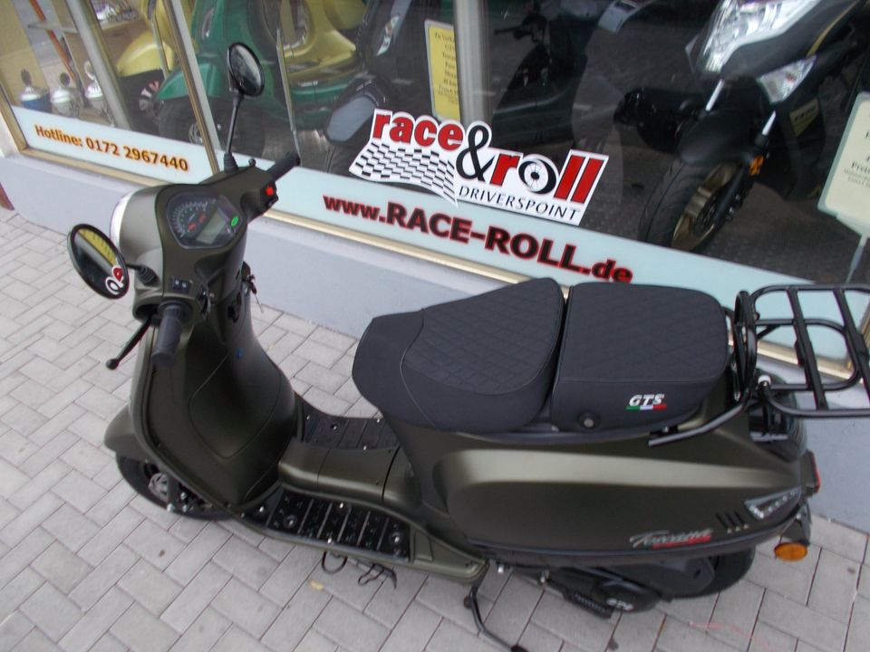 GTS Toscana Exclusive 50i Roller Retroroller Motorroller in Euskirchen
