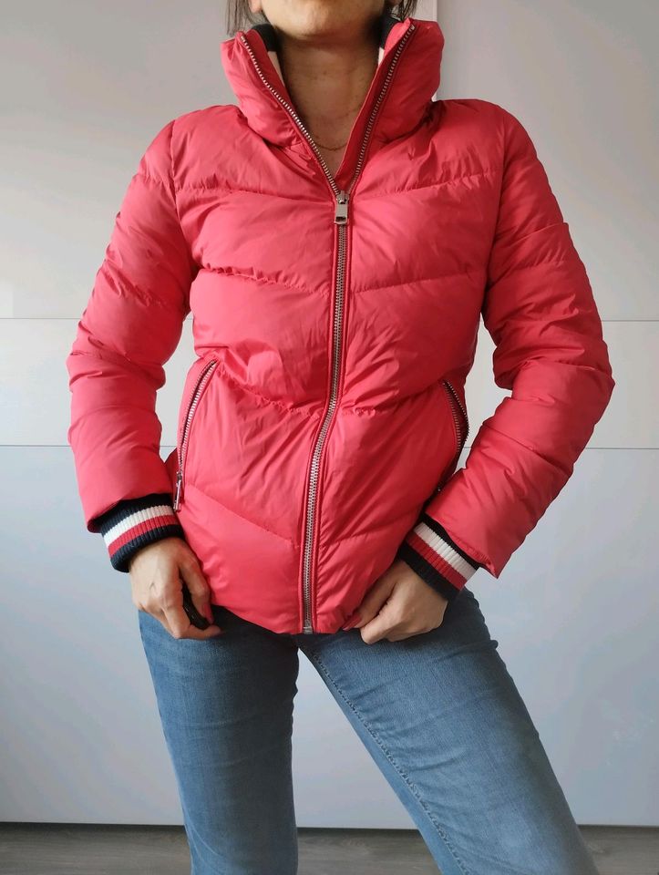 Tommy Hilfiger Daunen Jacke in Frechen