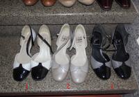26 Paar Damenschuhe Gr 38 / 5 Sachsen - Hohndorf Vorschau