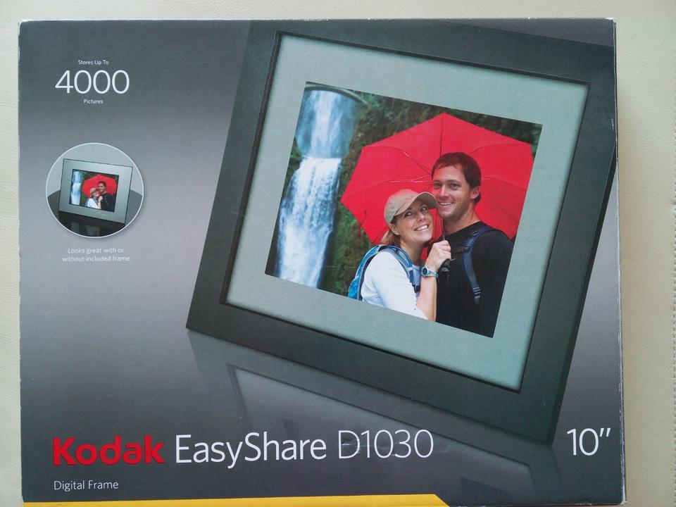 NEUWERTIG Kodak EasyShare D1030 Digitaler Bilderrahmen 25,4 CM in München