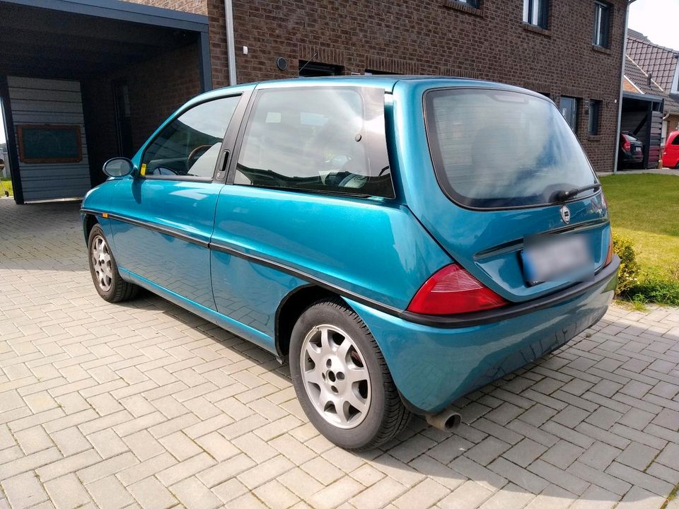 Lancia Y840, Automatik in Horneburg