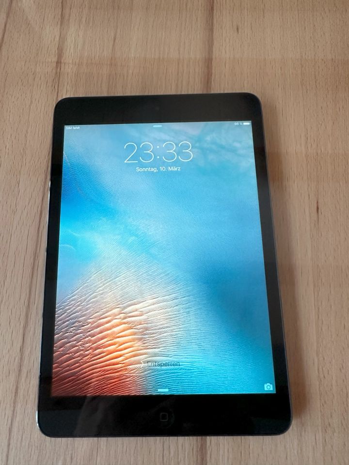 Apple iPad mini 1. Gen. 16GB, WLAN, 7,9 Zoll, schwarz in Dettenhausen
