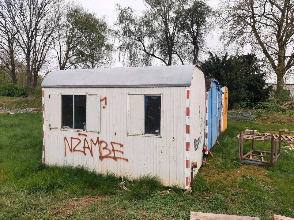 Anlieferung möglich! PAKET 4 Bauwagen Standort Dortmund in Holzwickede