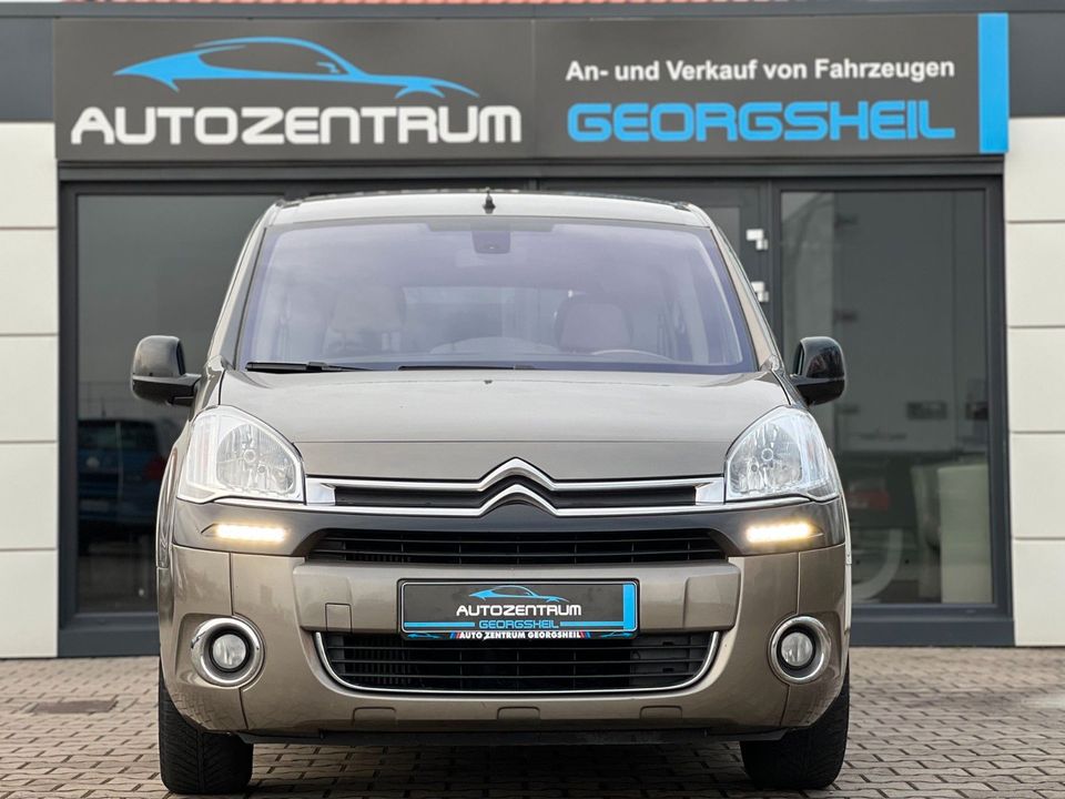Citroën Berlingo Selection/Automatik/Erst 34TKM/PDC/SHZ in Georgsheil