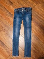 Jeans Hose gr 36 sehr guter Zustand Brandenburg - Elsterwerda Vorschau