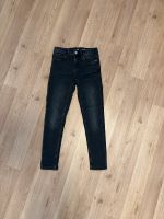 Jeans skinny C&A Größe 140 Brandenburg - Geltow Vorschau