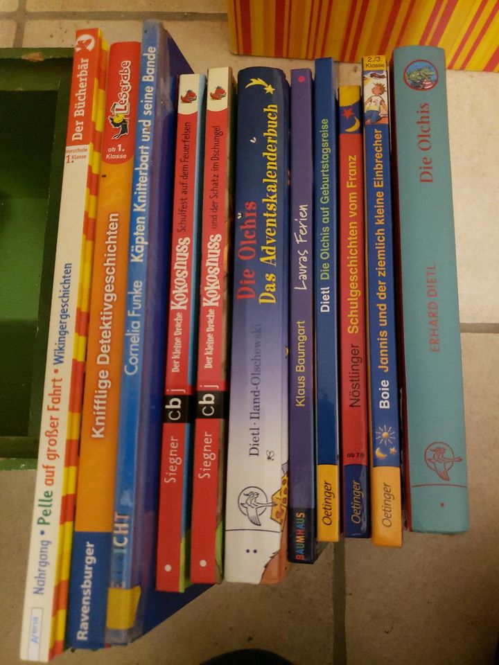 Verschiedene Kinderbücher in Wolfersdorf