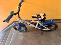 Kinder Fahrrad 14 Inches mit Schützräder Berlin - Reinickendorf Vorschau