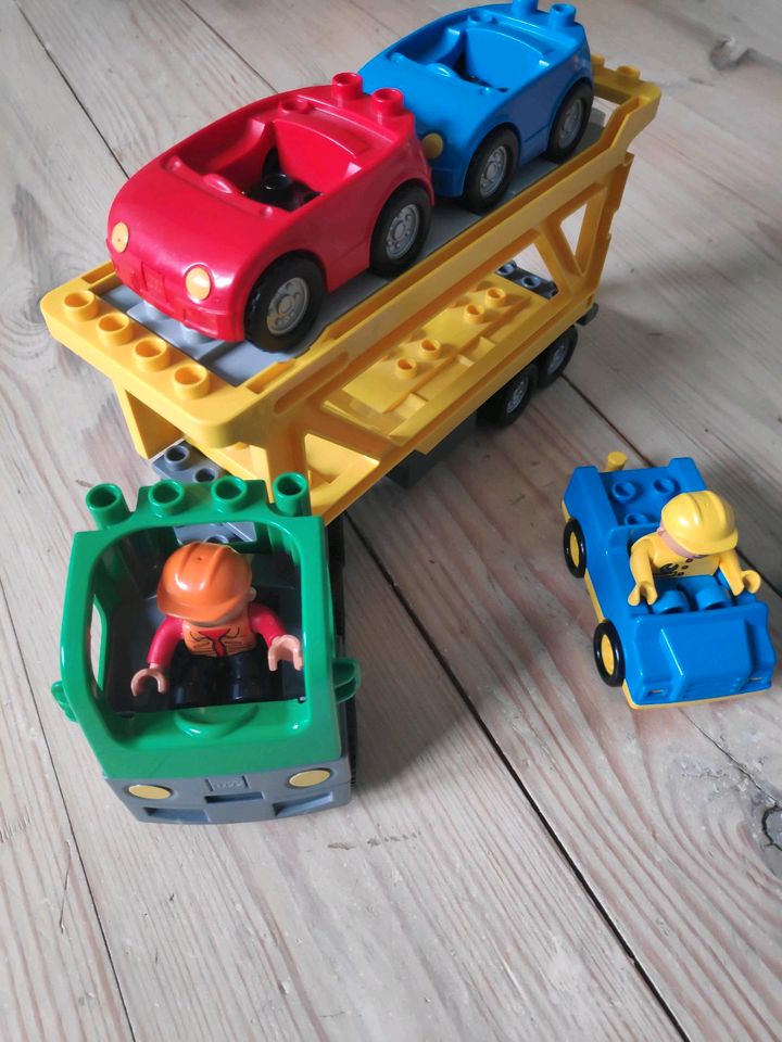 LEGO Duplo Autotransporter in Dortmund