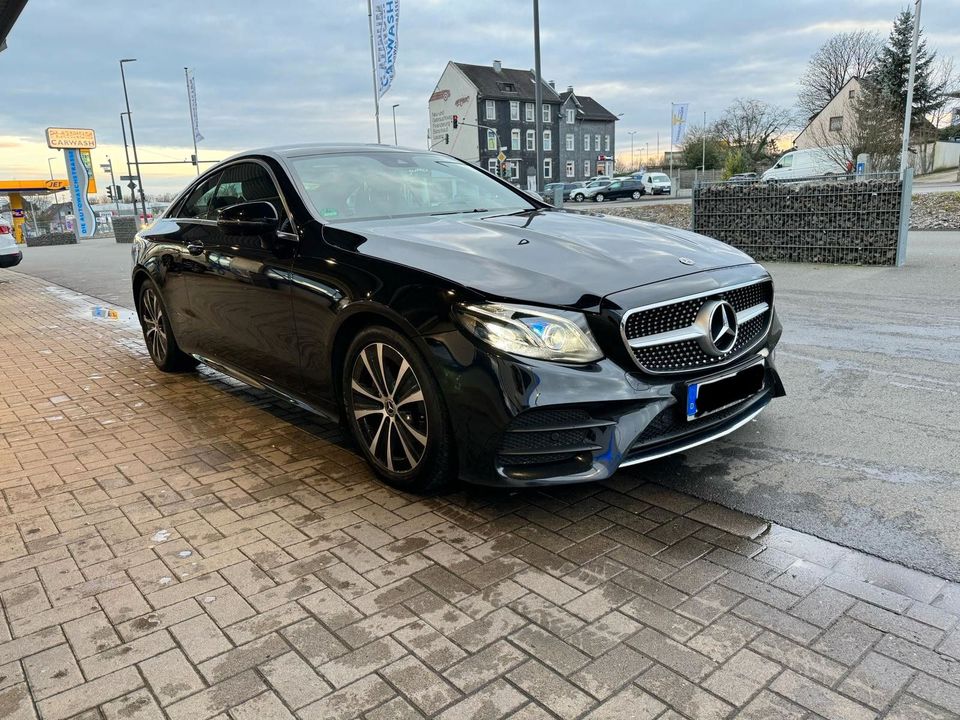 Mercedes-Benz E 220 d AMG Line Coupe 360° Multibeam LED in Remscheid